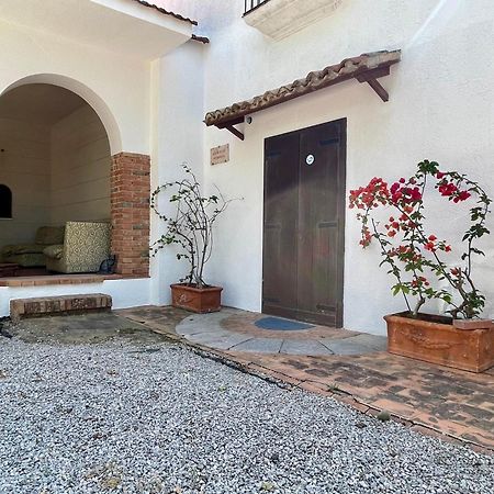 Villa Tana Pacenzia Cefalu Exterior photo
